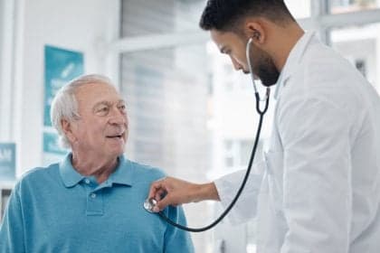 Dor no peito: sinais que podem indicar infarto