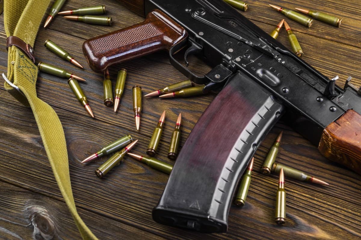 Mudanças no mercado de armas no Brasil aumentam preocupações sociais