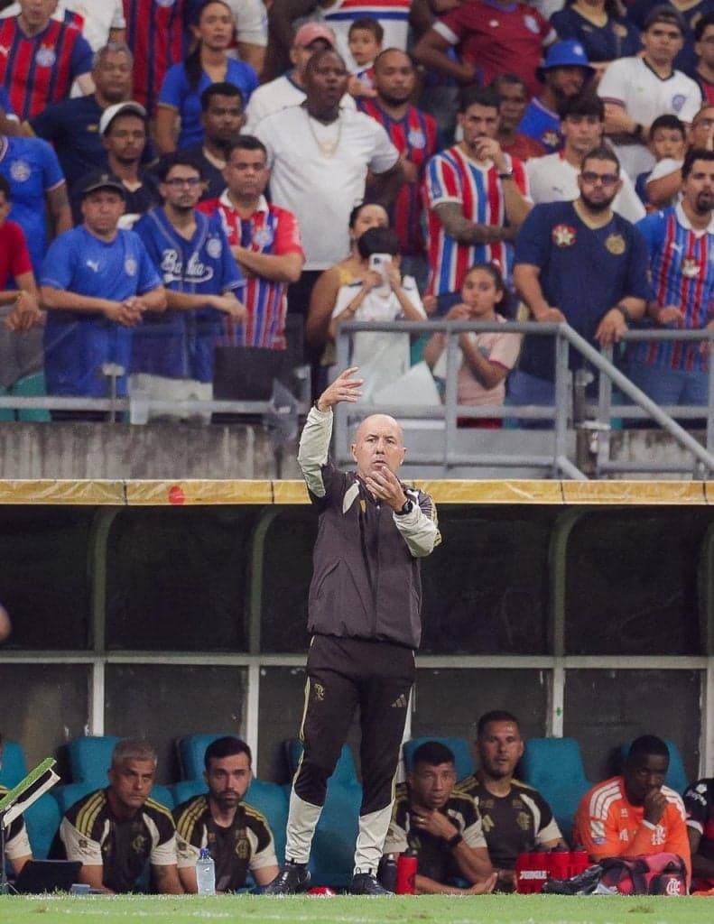 Flamengo vence Bahia e Leonardo Jardim analisa opções ofensivas