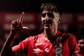 Vasco está prestes a fechar com Alan Lescano, do Argentinos Juniors