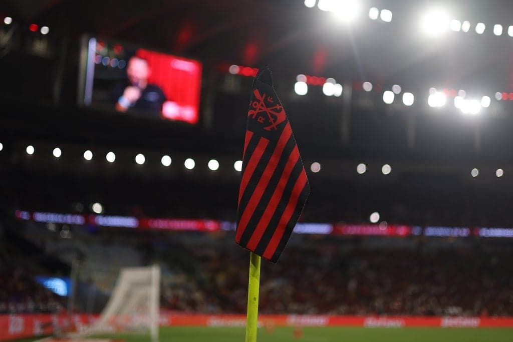 Flamengo fecha patrocínio que pode render mais de R$ 100 milhões