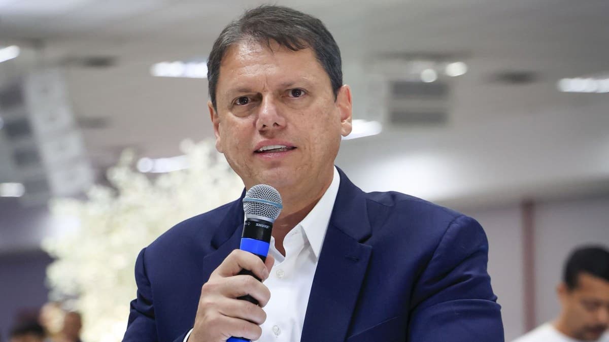 Pesquisa indica que 64% dos paulistas aprovam governo de Tarcísio de Freitas