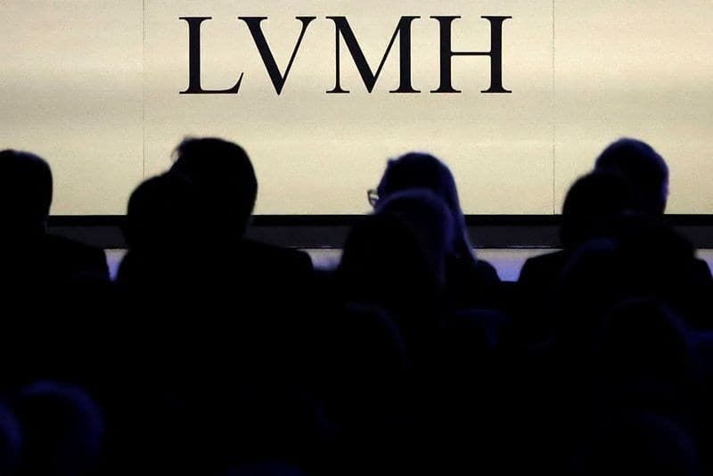 Vendas da LVMH desaceleram no terceiro trimestre, refletindo desafio na China
