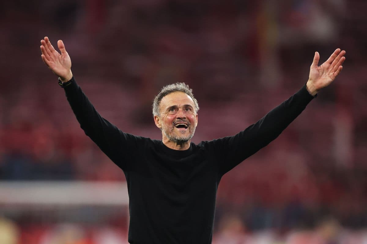 Luis Enrique leva PSG à final da Champions League novamente