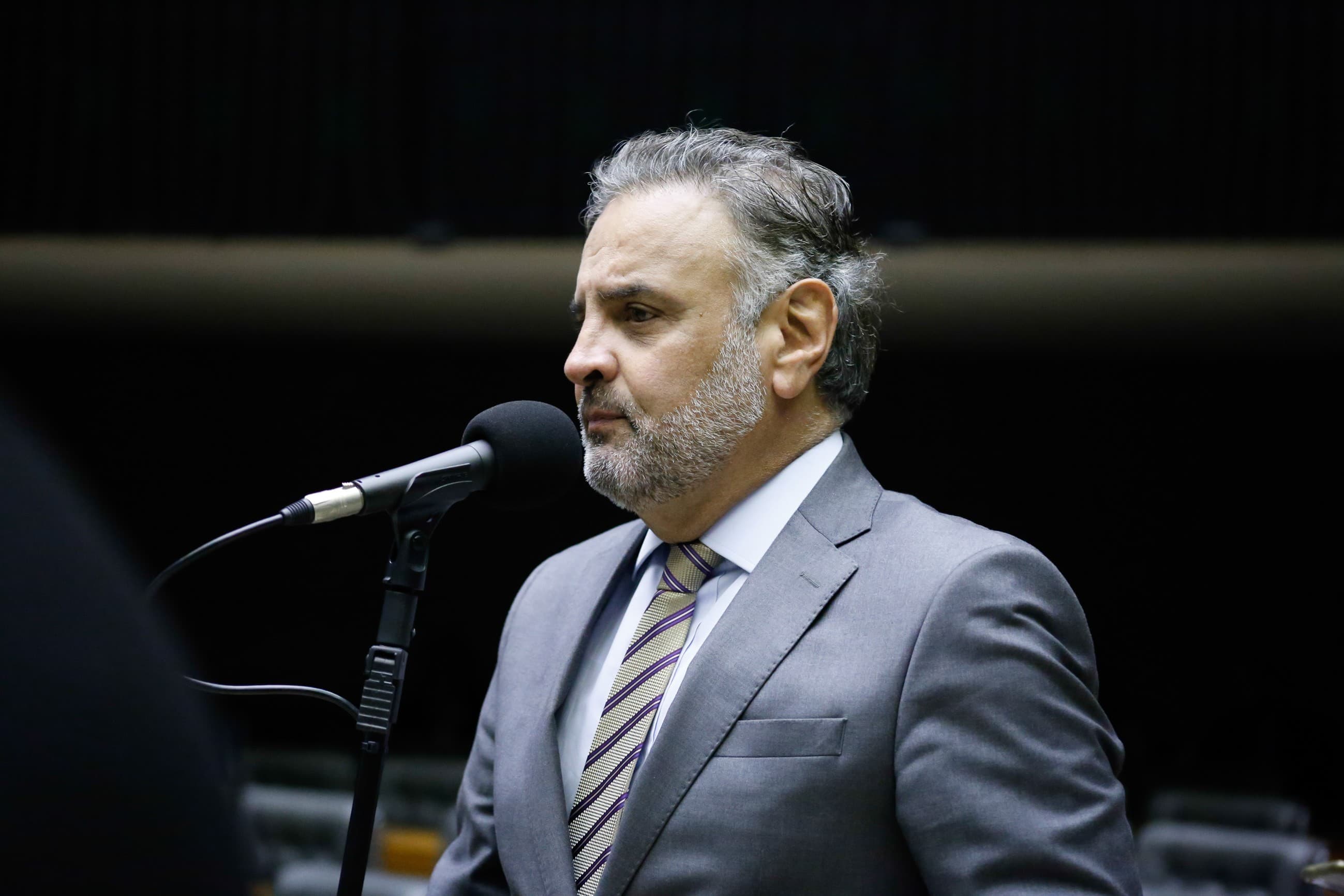 Cidadania recomenda Aécio Neves para a candidatura presidencial