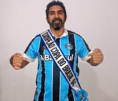 Horário Grenal: Lenda do Futebol Exalta Determinação do Grêmio