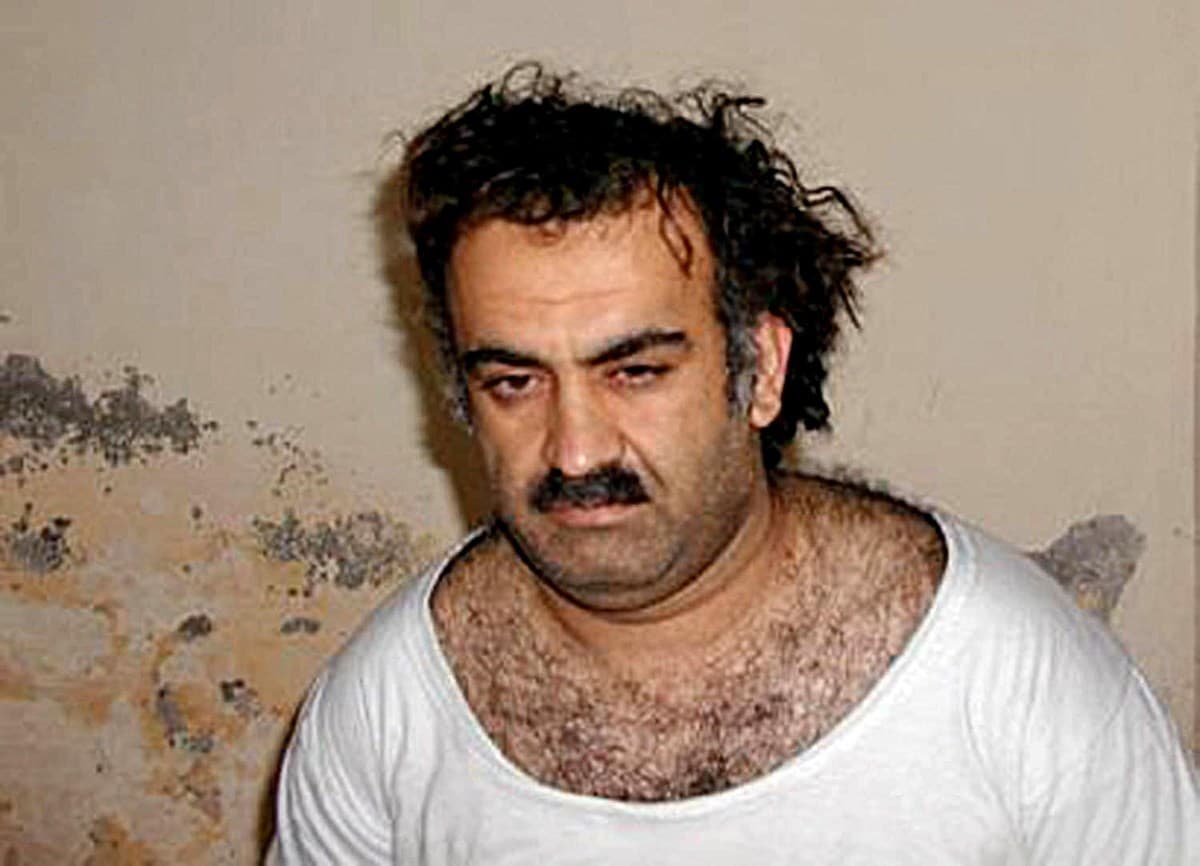Khalid Sheikh Mohammed e réus terão julgamento em Guantánamo em 2028