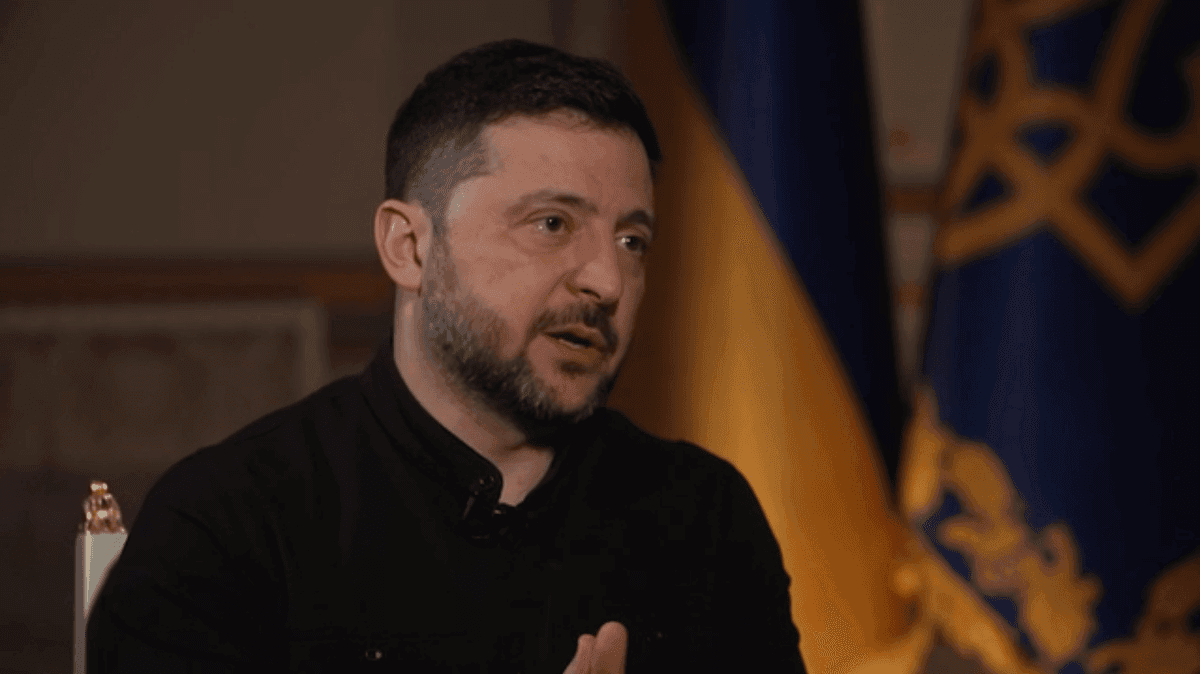 Zelensky relata ataques aéreos russos durante viagem à Moldávia