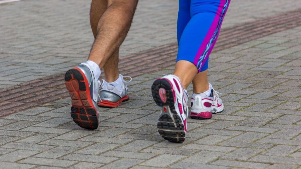 Caminhadas diárias melhoram saúde e prevenção de doenças