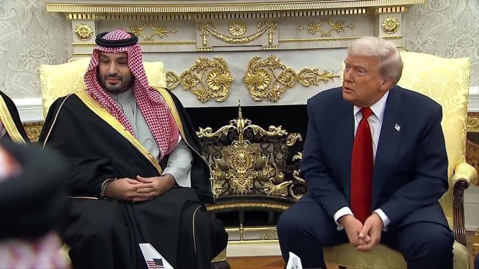 Trump promete apoio militar à Arábia Saudita contra Houthis do Iémen