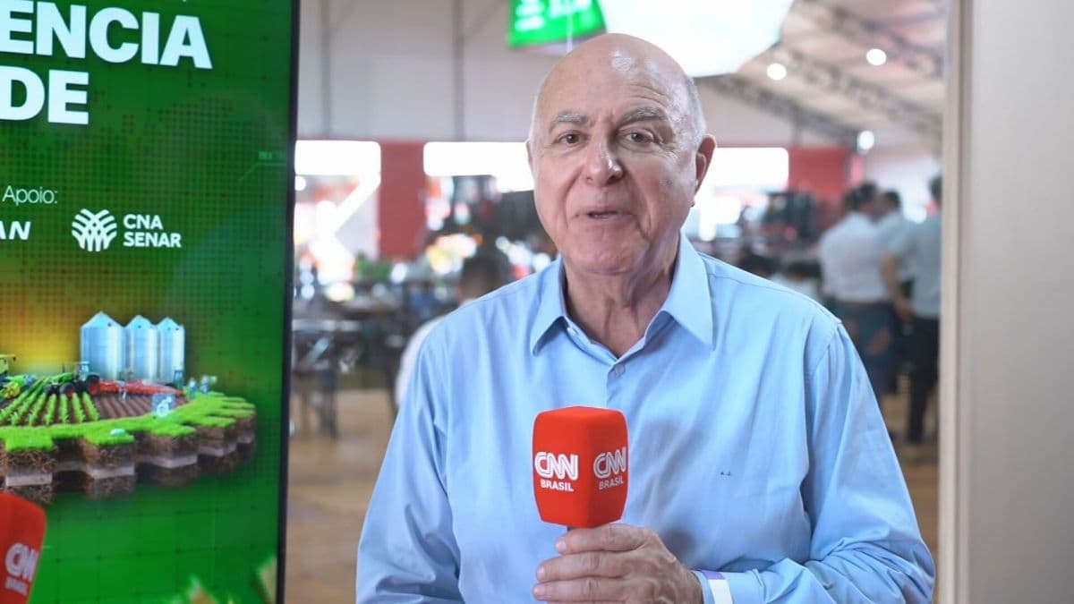 Deputado Arnaldo Jardim elogia investimento em máquinas agrícolas