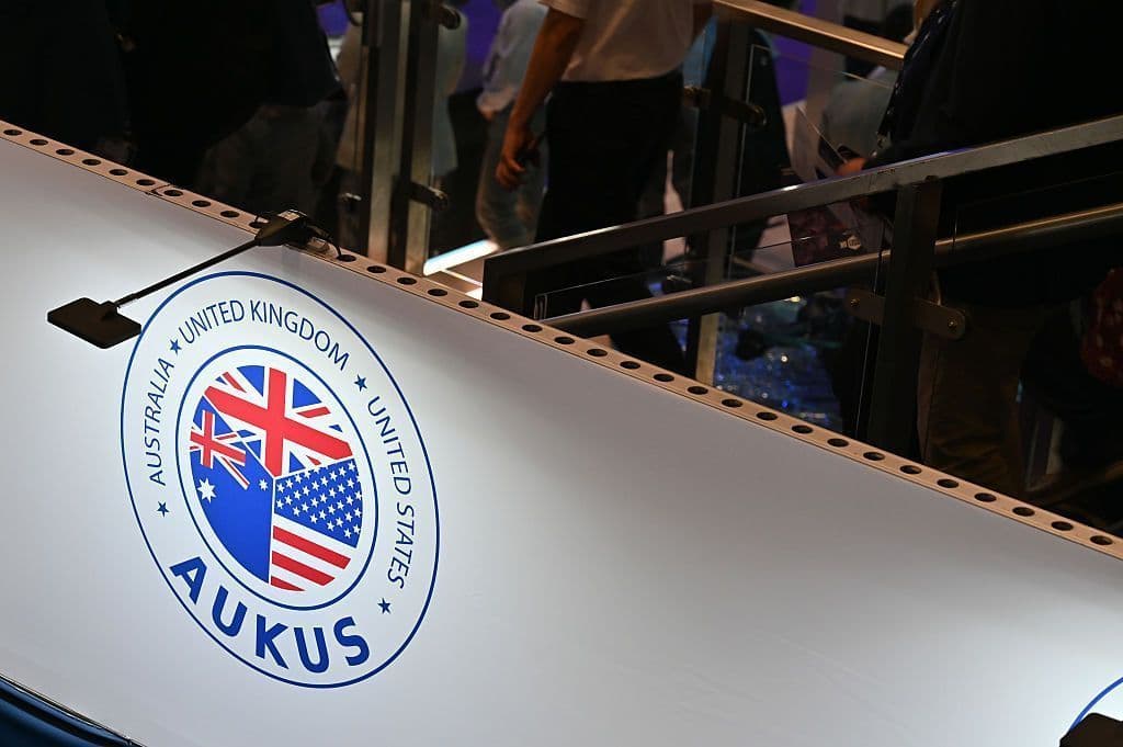 AUKUS desenvolve drones submarinos para proteger infraestruturas críticas