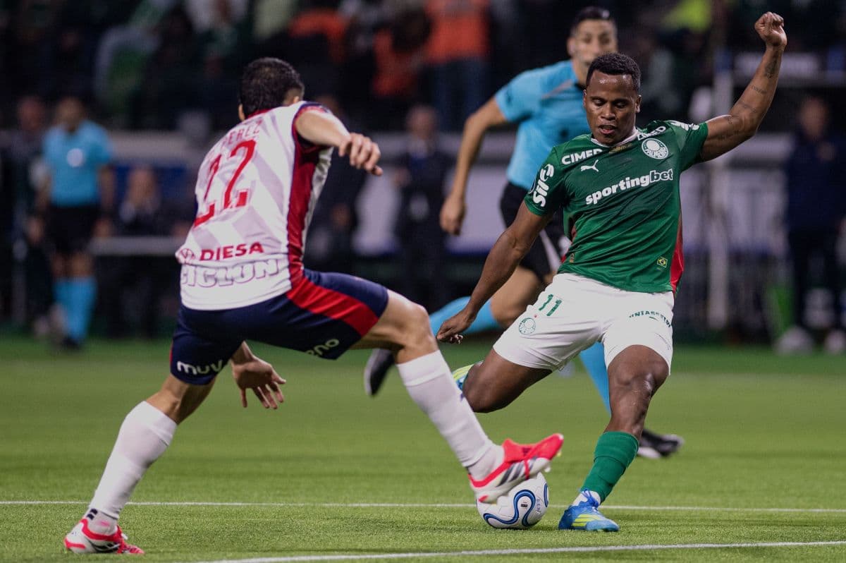 Palmeiras perde e complica chances na Libertadores