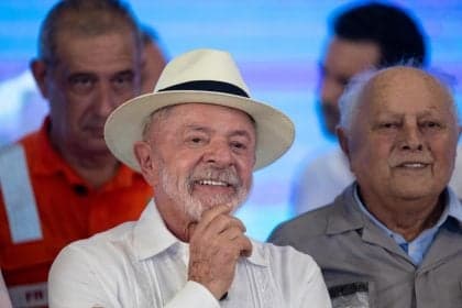 Redução da jornada de trabalho pode impulsionar Lula nas eleições
