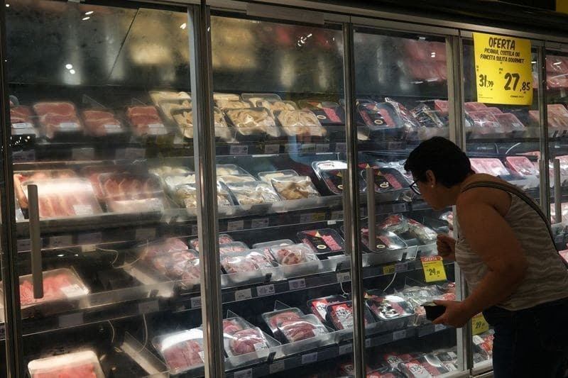 IBGE revela queda no consumo das famílias no 2º trimestre de 2026