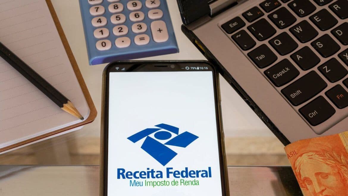 Declaração do IR em atraso pode gerar multa e problemas no CPF