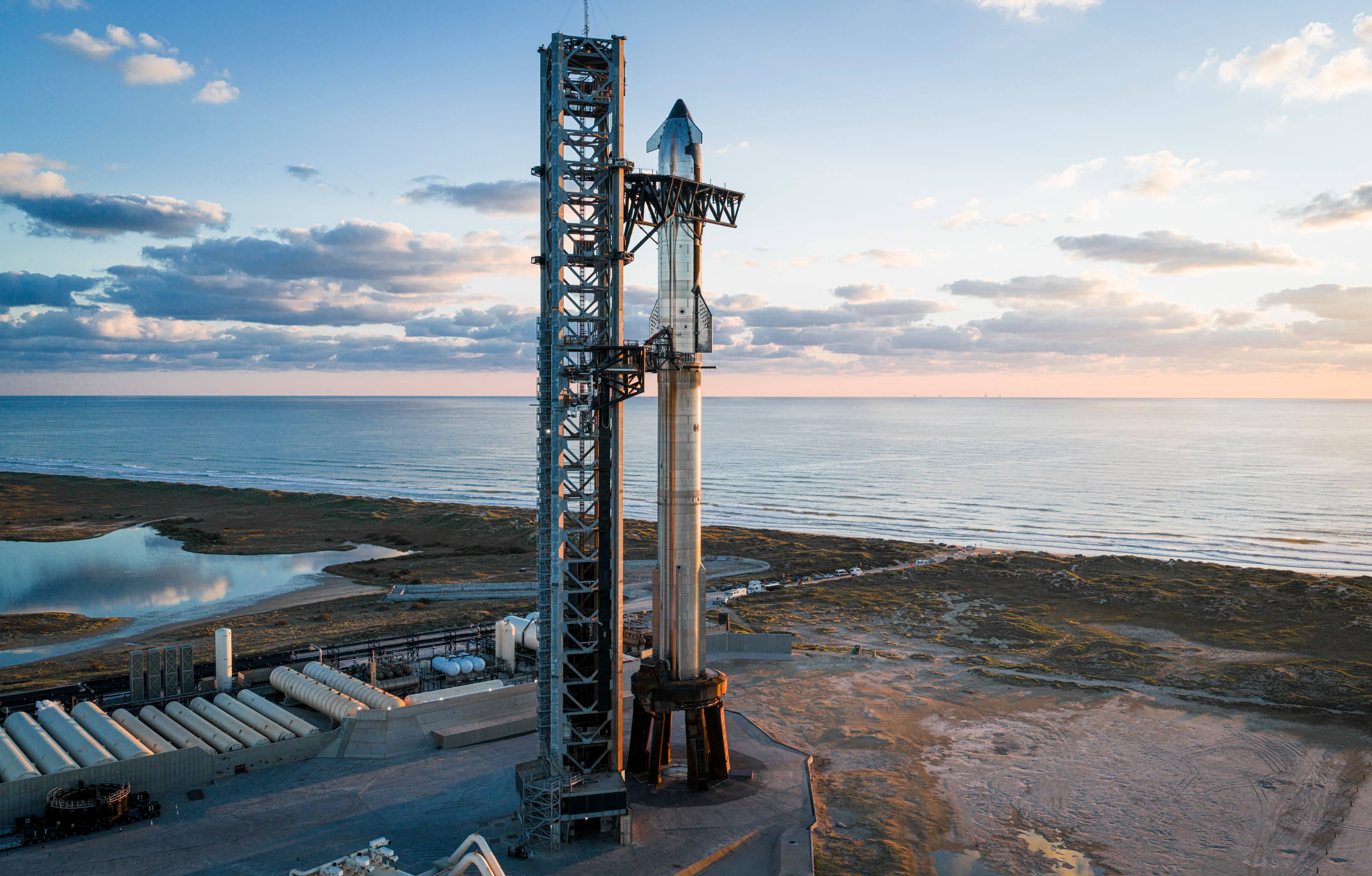 SpaceX se prepara para IPO bilionário com consórcio de 21 bancos