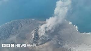 Erupção do Vulcão na Indonésia Provoca Alerta Vermelho