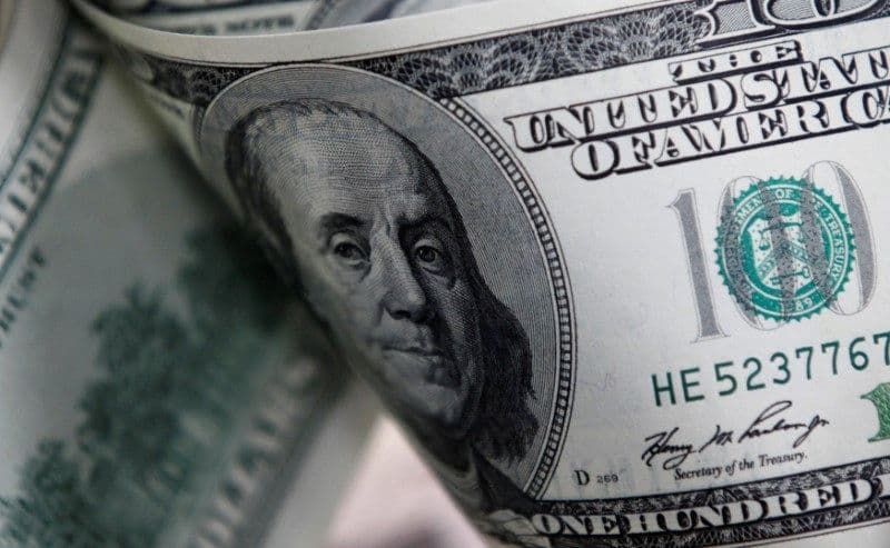 Investir em Dólar: Como Acessar o Mercado Internacional do Brasil