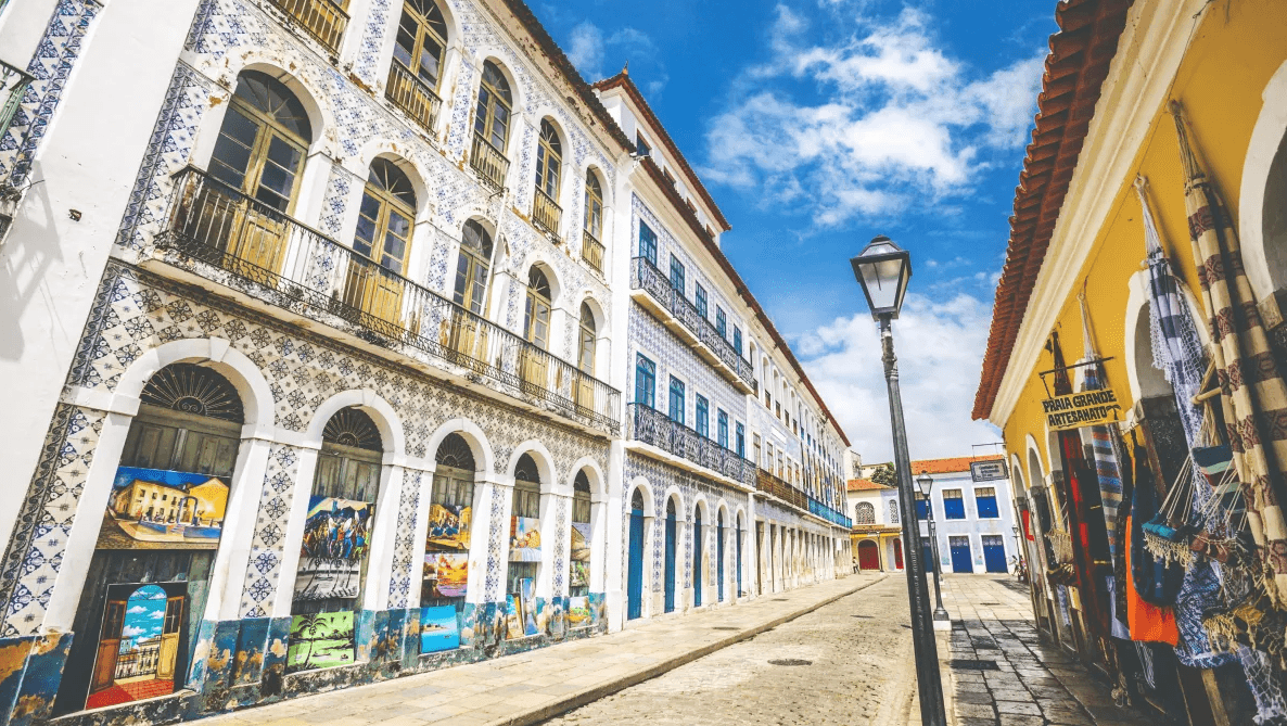 Previsão do Tempo em São Luís: Semana com Chuvas e Céu Aberto no Sábado