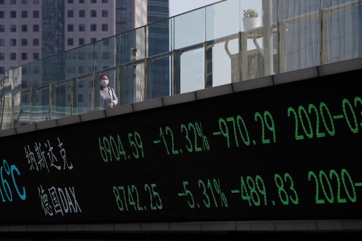Kospi despenca quase 5% em Seul após expectativas ruins
