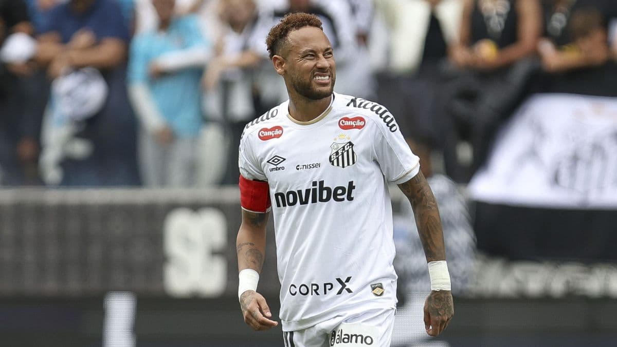 Neymar pode desfalcar Santos contra o San Lorenzo por pancada