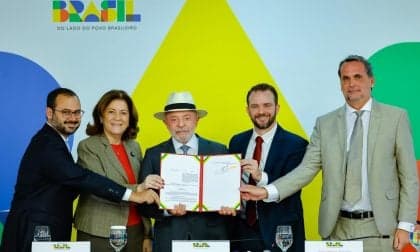 Lula lança Novo Desenrola Brasil para renegociar dívidas de brasileiros