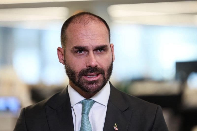 STF Analisa Recurso da DPU sobre Pena de Eduardo Bolsonaro