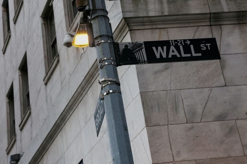 Bolsas de Nova York caem enquanto inteligência artificial ganha destaque