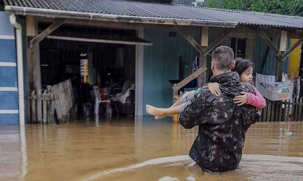 Governo de SP lança campanha de ajuda urgente para o Rio Grande do Sul