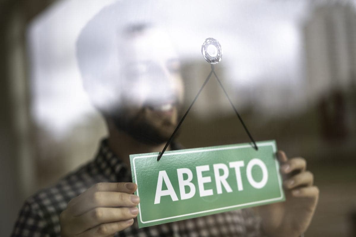 Empreendedorismo brasileiro cresce 14,3% em 2026 com 3,93 milhões de novos negócios