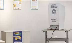 Mailza Assis é destaque nas votações sob calor intenso no Acre
