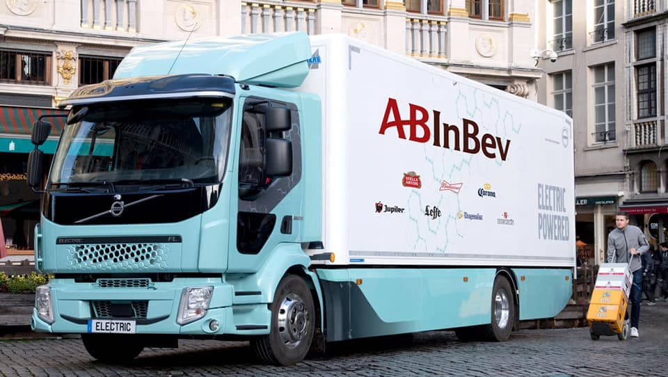 AB InBev reporta crescimento de 20% no lucro do 1º trimestre de 2026