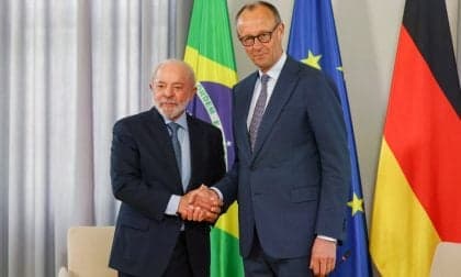 Lula busca fortalecer laços Brasil-Alemanha durante visita