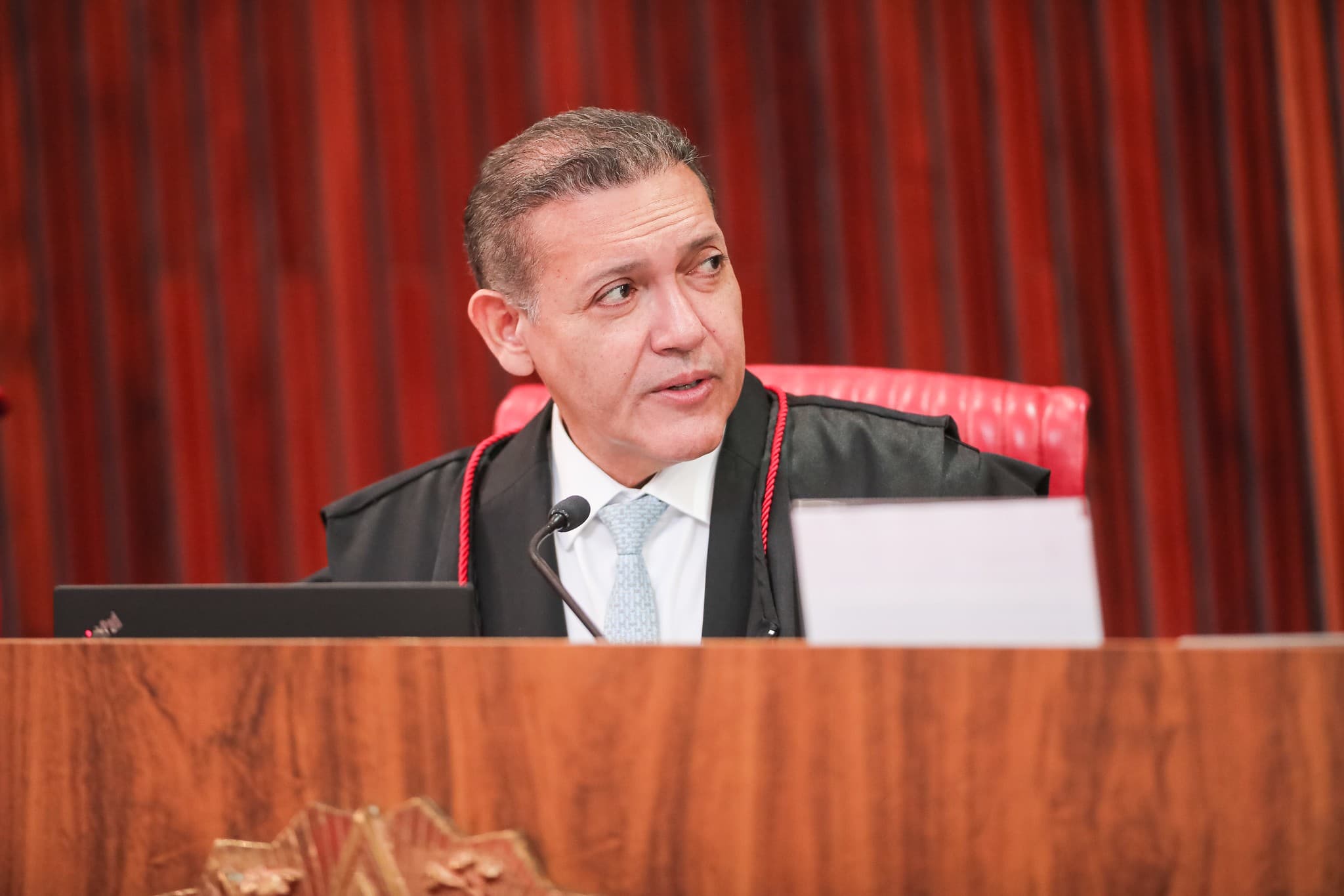 Presidente do TSE discute prorrogação de eleições após reeleição de Lula