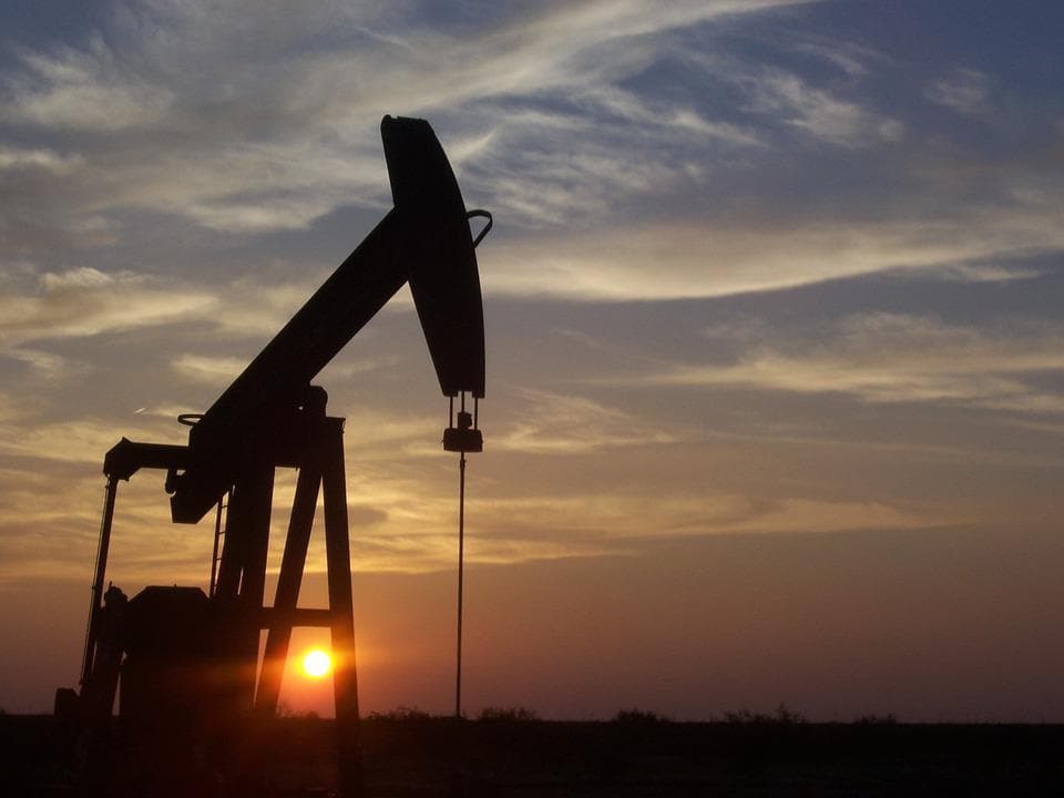 Emirados Árabes saem da OPEP e redefinem o mercado de petróleo