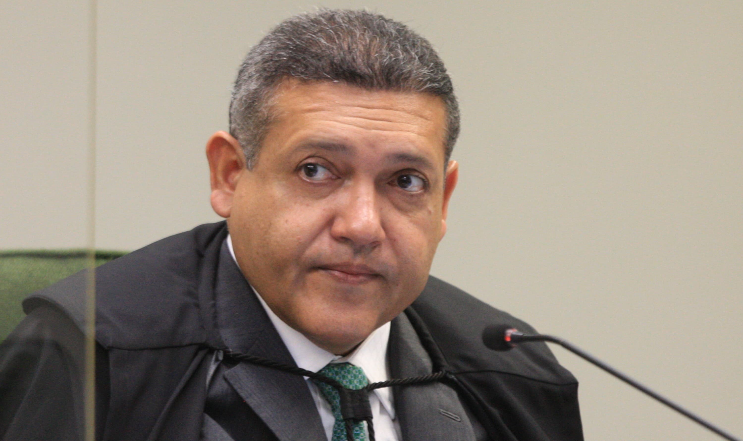 Nunes Marques se declara impedido de votar em julgamento sobre Moraes