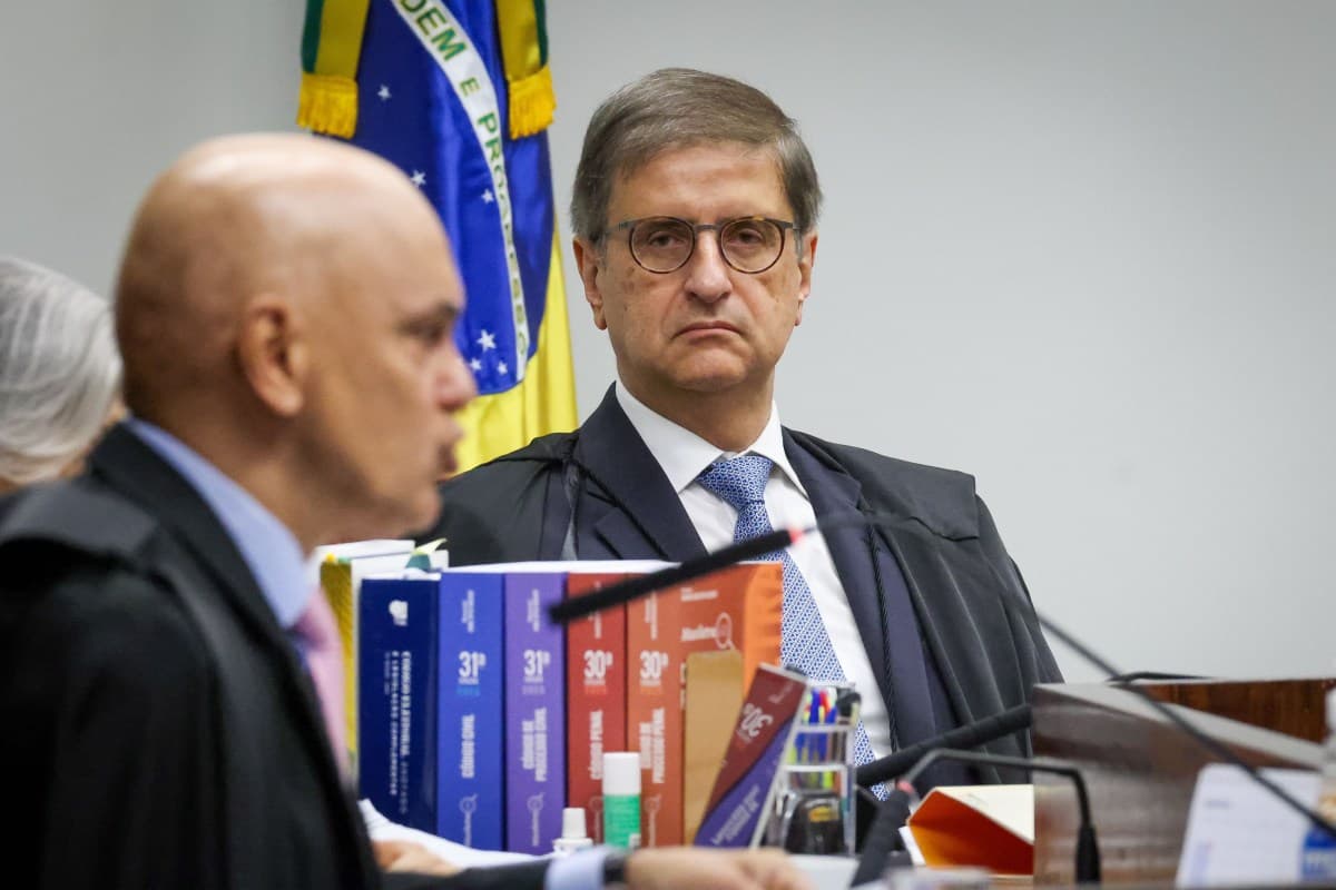 Ministro Moraes enfrenta 55 pedidos de impeachment no Senado