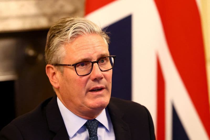 Keir Starmer desafia rivais a disputarem liderança do Partido Trabalhista