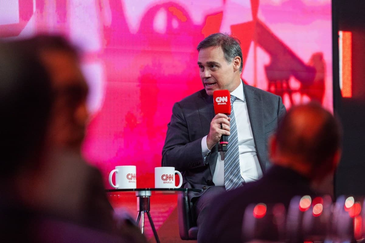 Ministro do STF aponta falta de segurança jurídica no Brasil