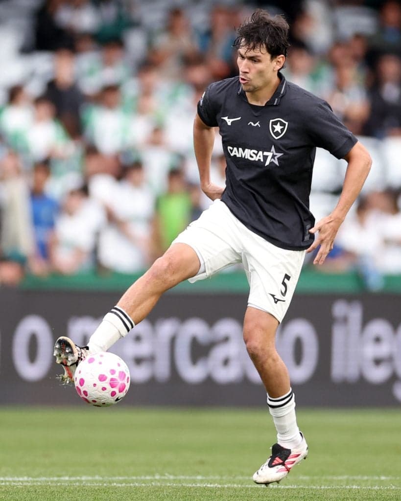 Curitiba e Botafogo empatam em partida do Campeonato Brasileiro