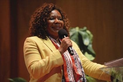 Ministra Margareth Menezes recebe título de Doutora Honoris Causa