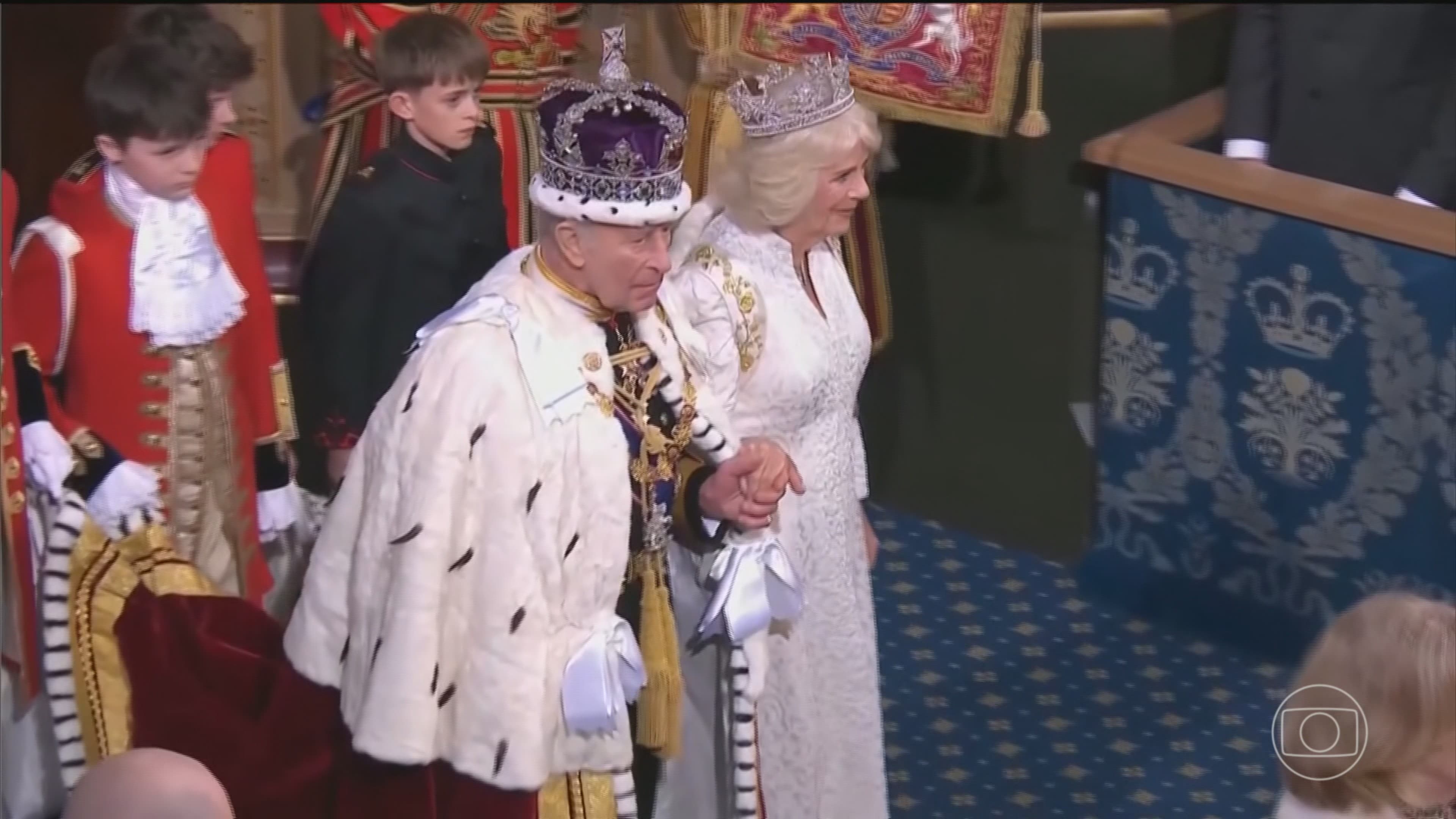 Custo anual da monarquia britânica chega a R$ 898 milhões