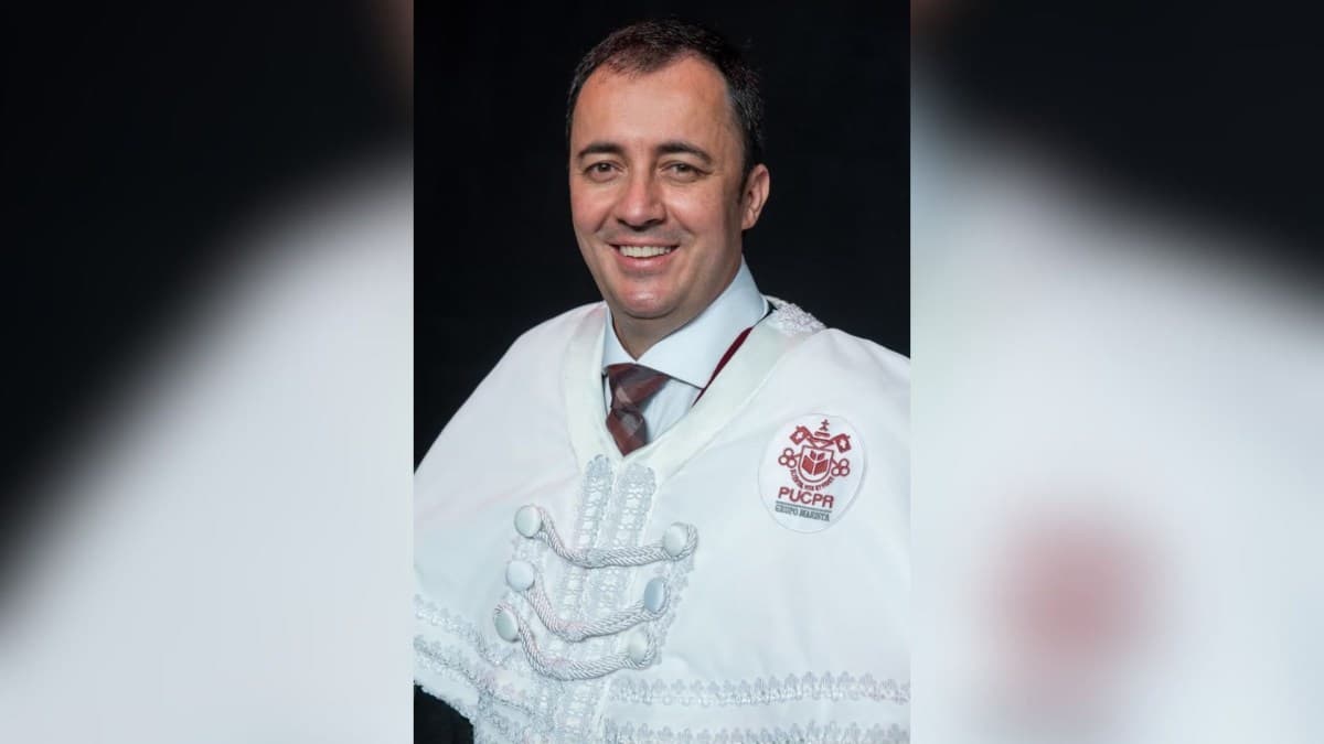 Reitor da PUC-PR morre em acidente em Scottsdale, Arizona
