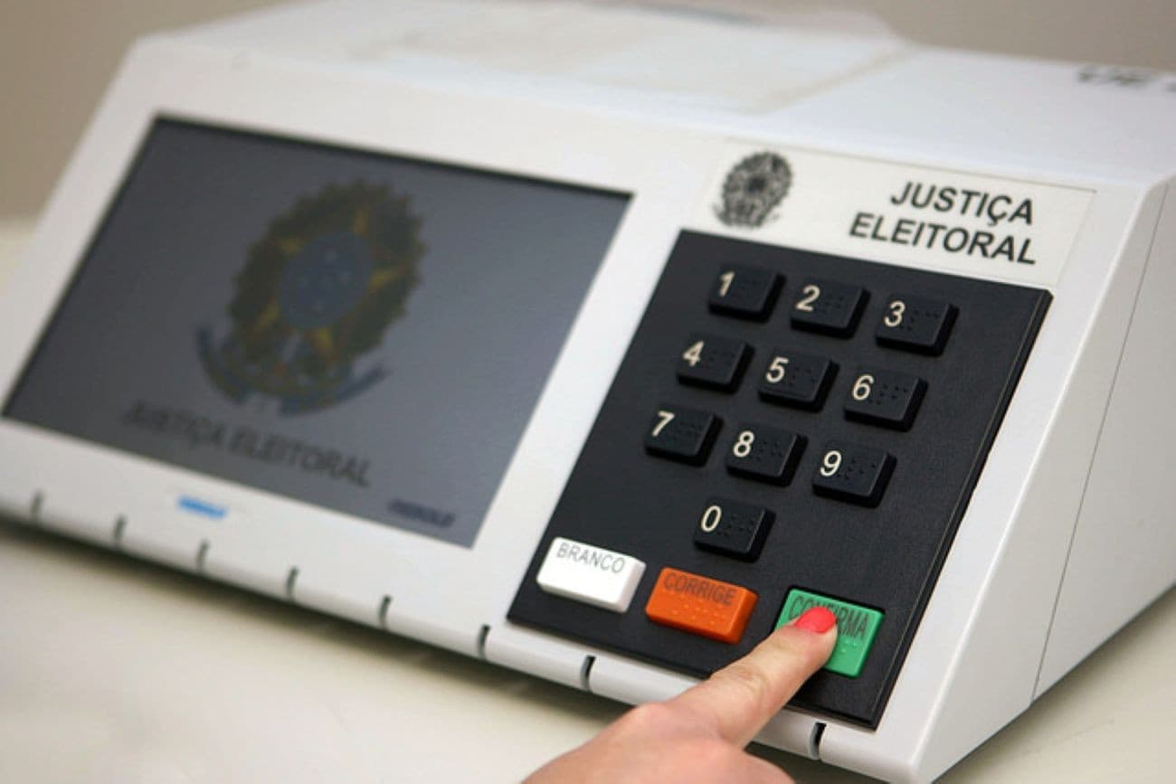 Nove candidatos têm mandados de prisão por pensão alimentícia