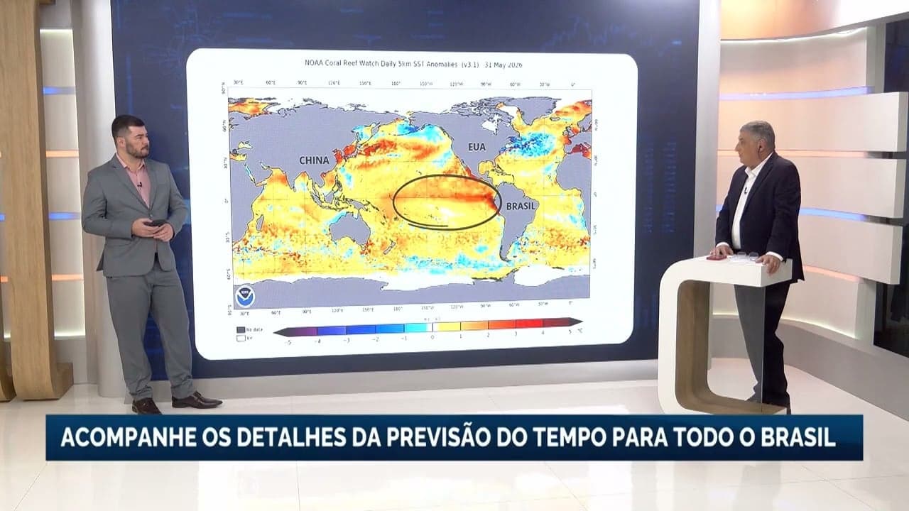 Enchente na China causa 22 mortes e milhares de desabrigados