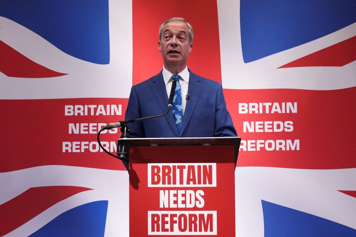 Líder do Reform UK enfrenta investigação após renúncia e denúncias