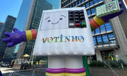 Parada do Orgulho LGBT+ celebra 30 anos com debate sobre direitos