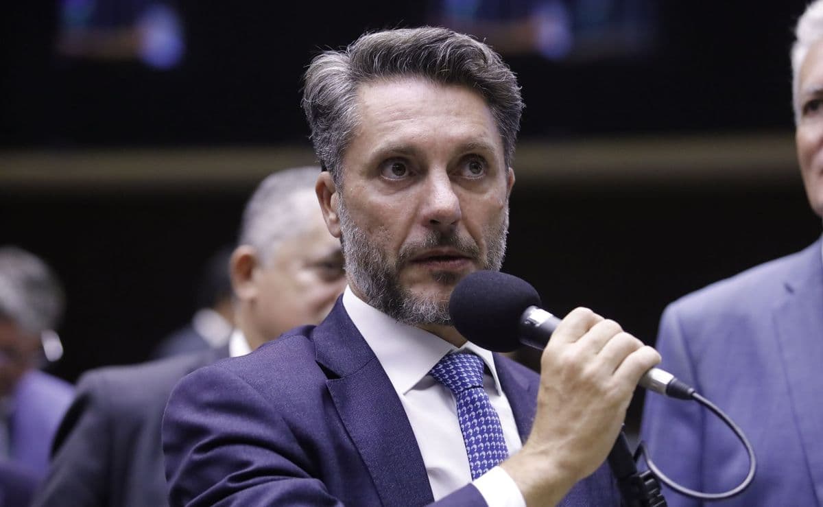 Decisão do TJDFT redefine comando do Cidadania a favor de Bittencourt