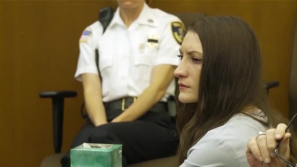 Julgamento de Lindsay Clancy é anulado por falta de unanimidade